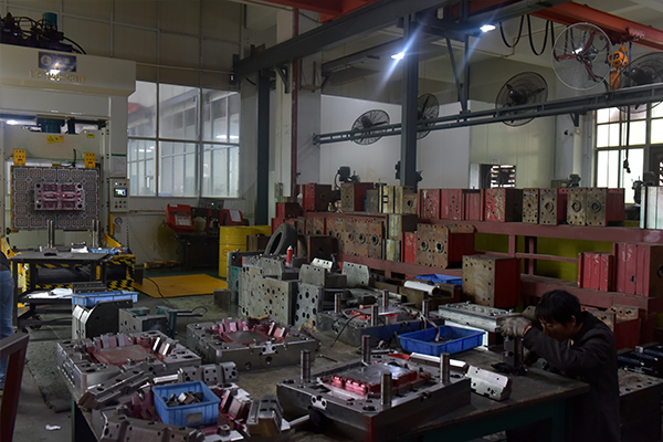 待合?，F(xiàn)場(chǎng)